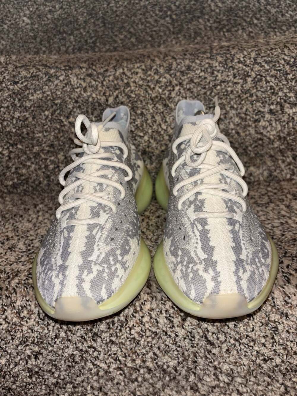 Adidas Yeezy Boost 380 ‘Alien’ size 8 men’s. Like New